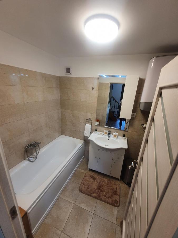 Casa De Vacanta Ayan Hărman Extérieur photo